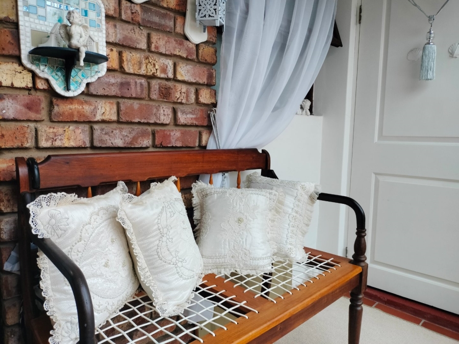 3 Bedroom Property for Sale in Deoville Park Western Cape